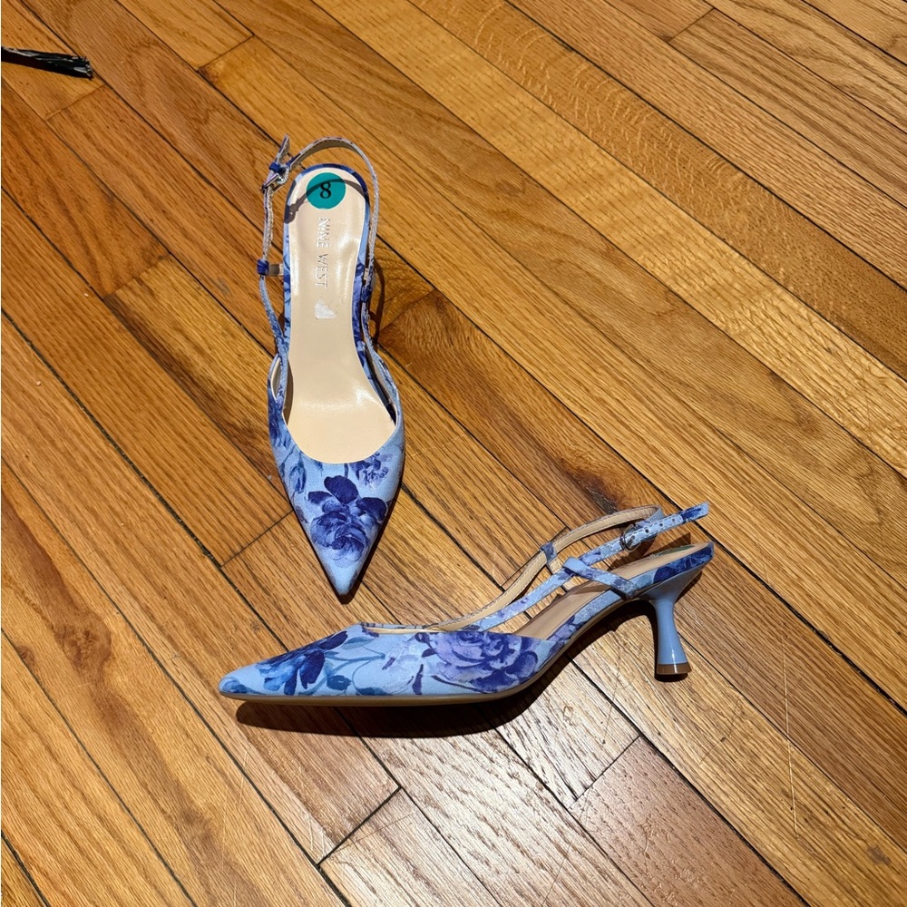 NWOT Nine West Rindy Slingback Floral Blue Pointy Heels sandals breathable sz 8